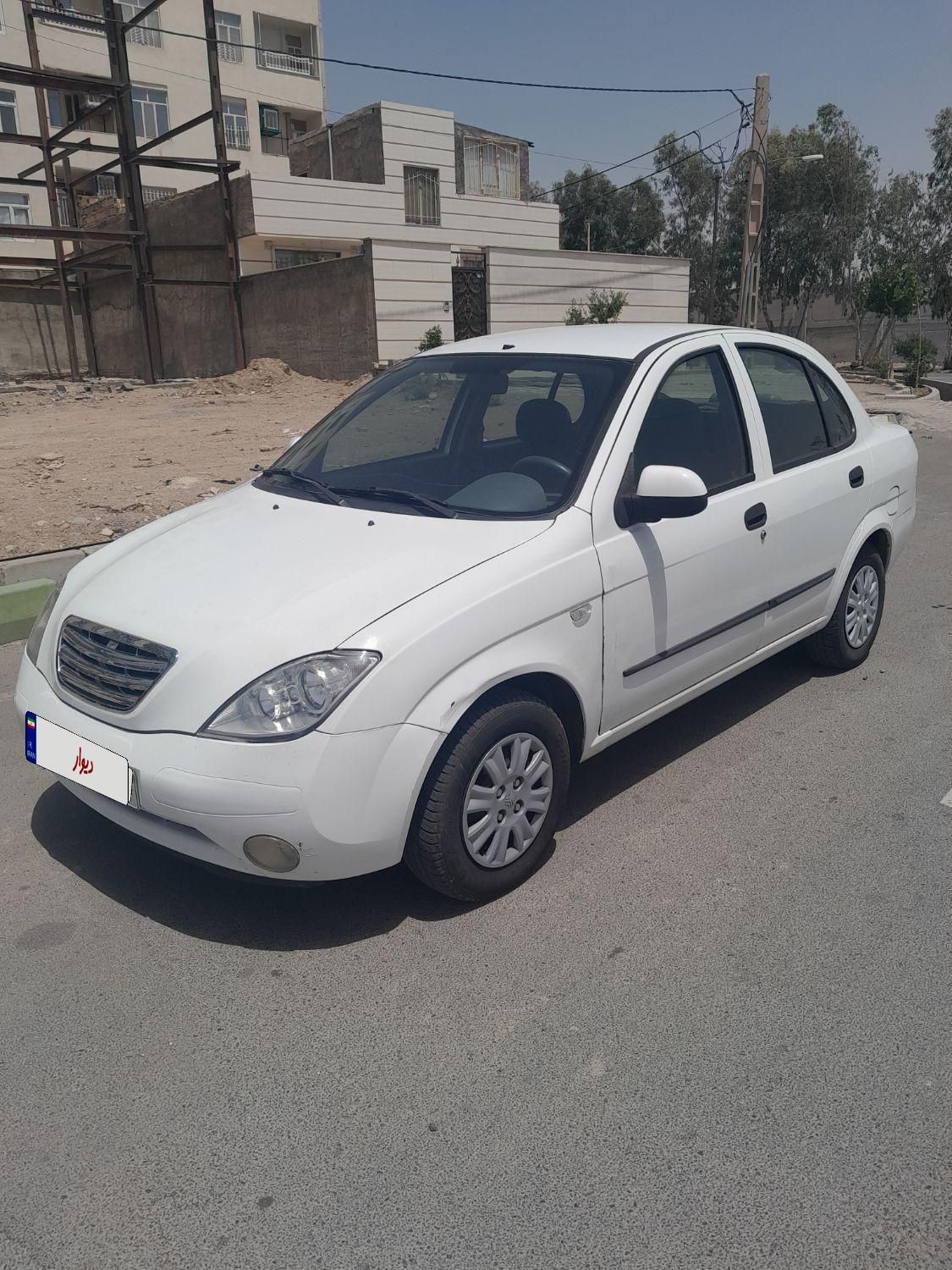 تیبا صندوق دار SX - 1396