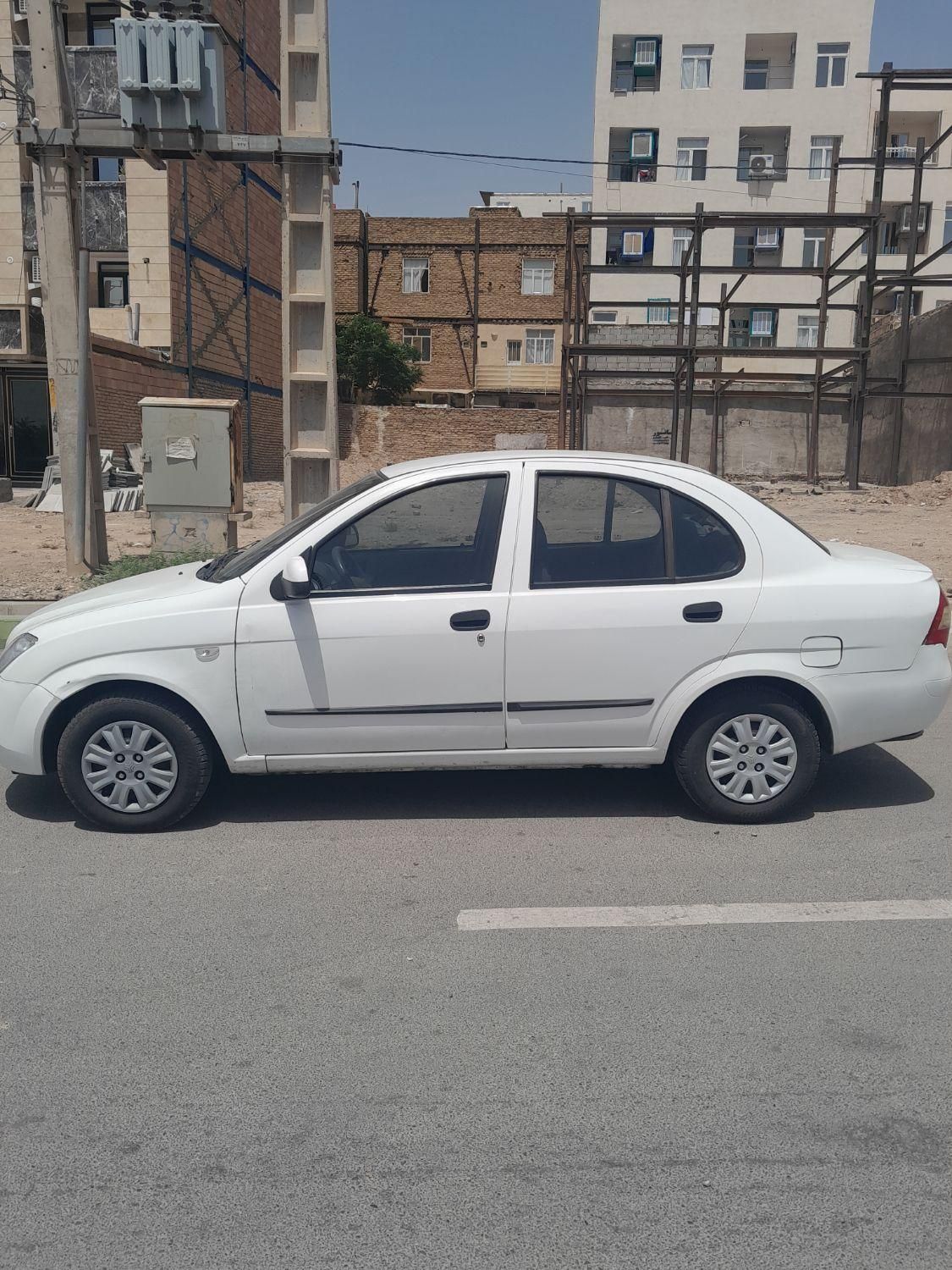 تیبا صندوق دار SX - 1396