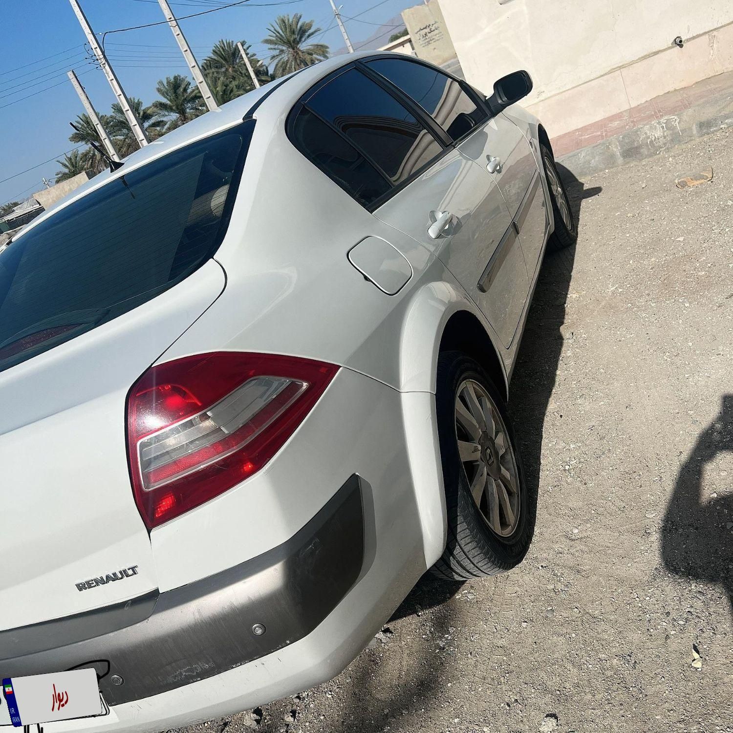 رنو مگان پارس خودرو 2000 - 2012
