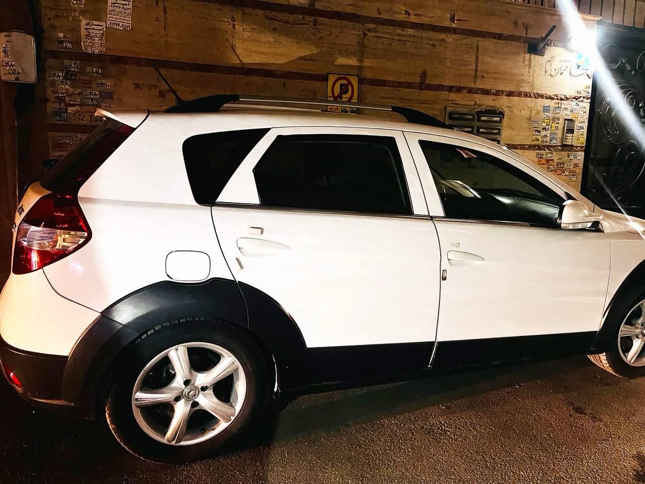 دانگ فنگ H30 کراس اتوماتیک - 1396
