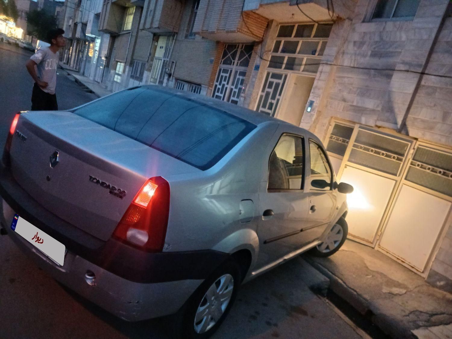 رنو تندر 90 E1 - 1387