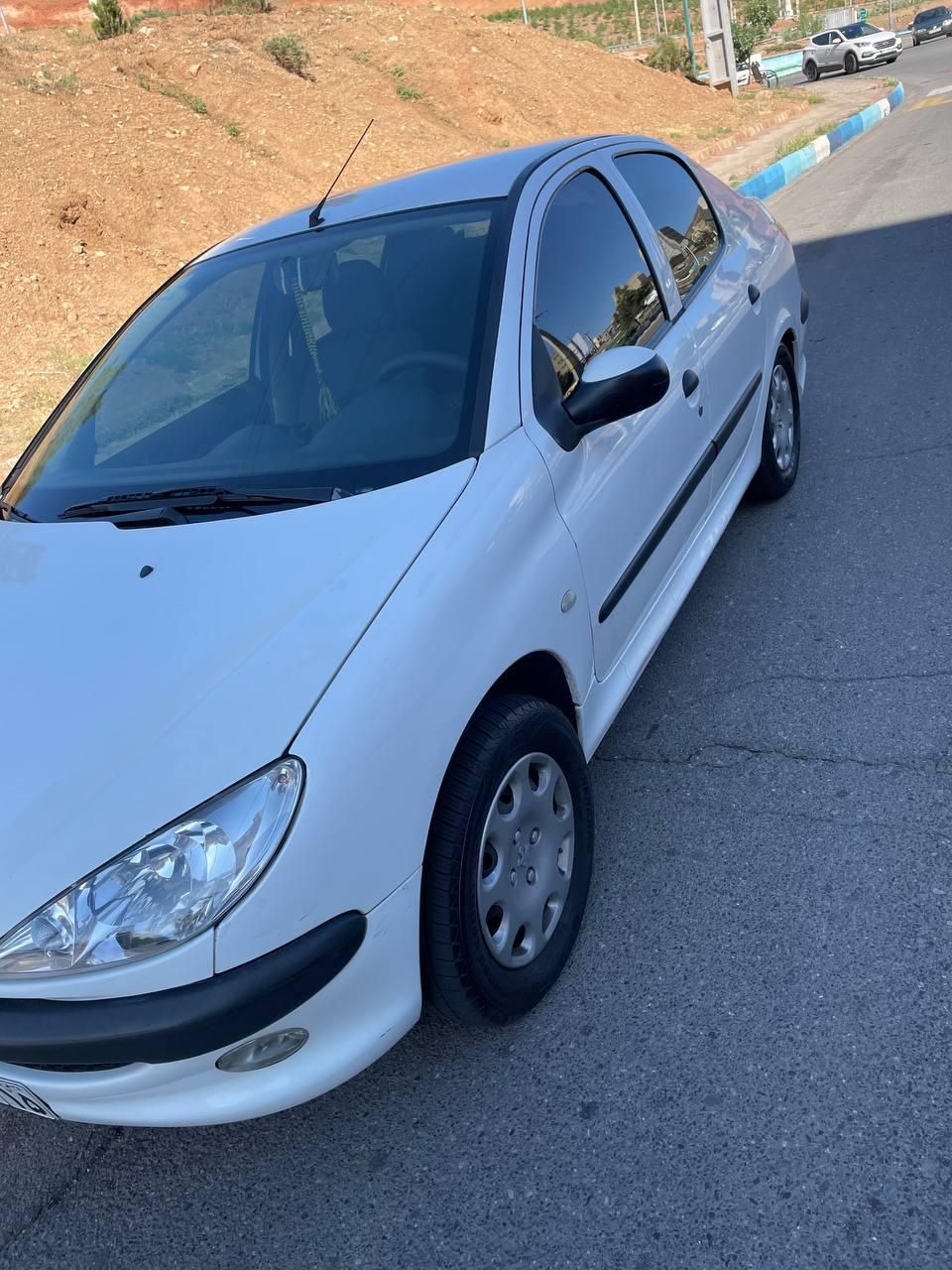پژو 206 SD v8 - 1390