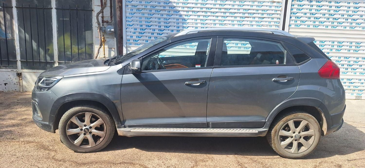 ام وی ام X22 اتوماتیک اسپرت اکسلنت - 2020