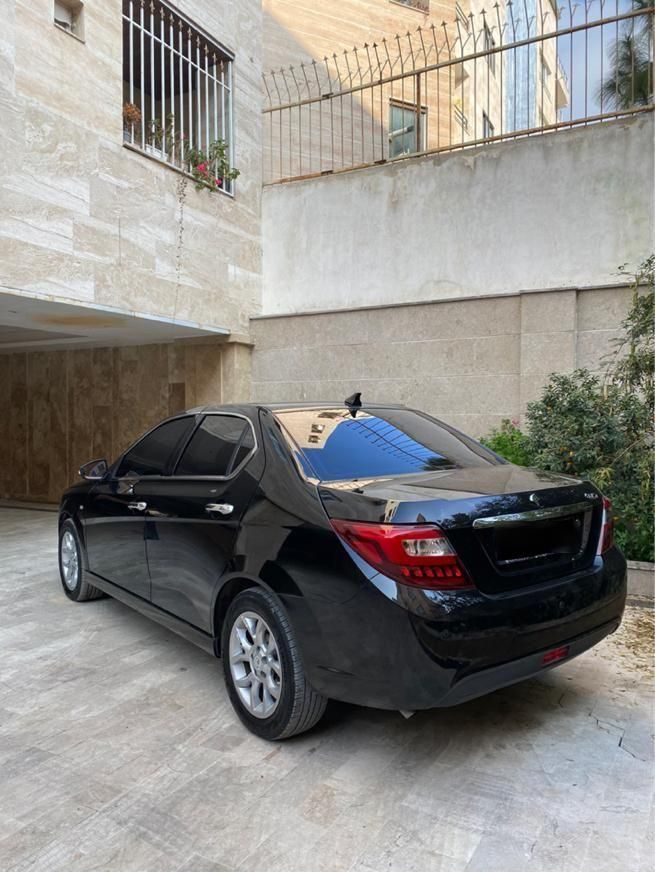 دنا پلاس اتوماتیک توربو - 1402