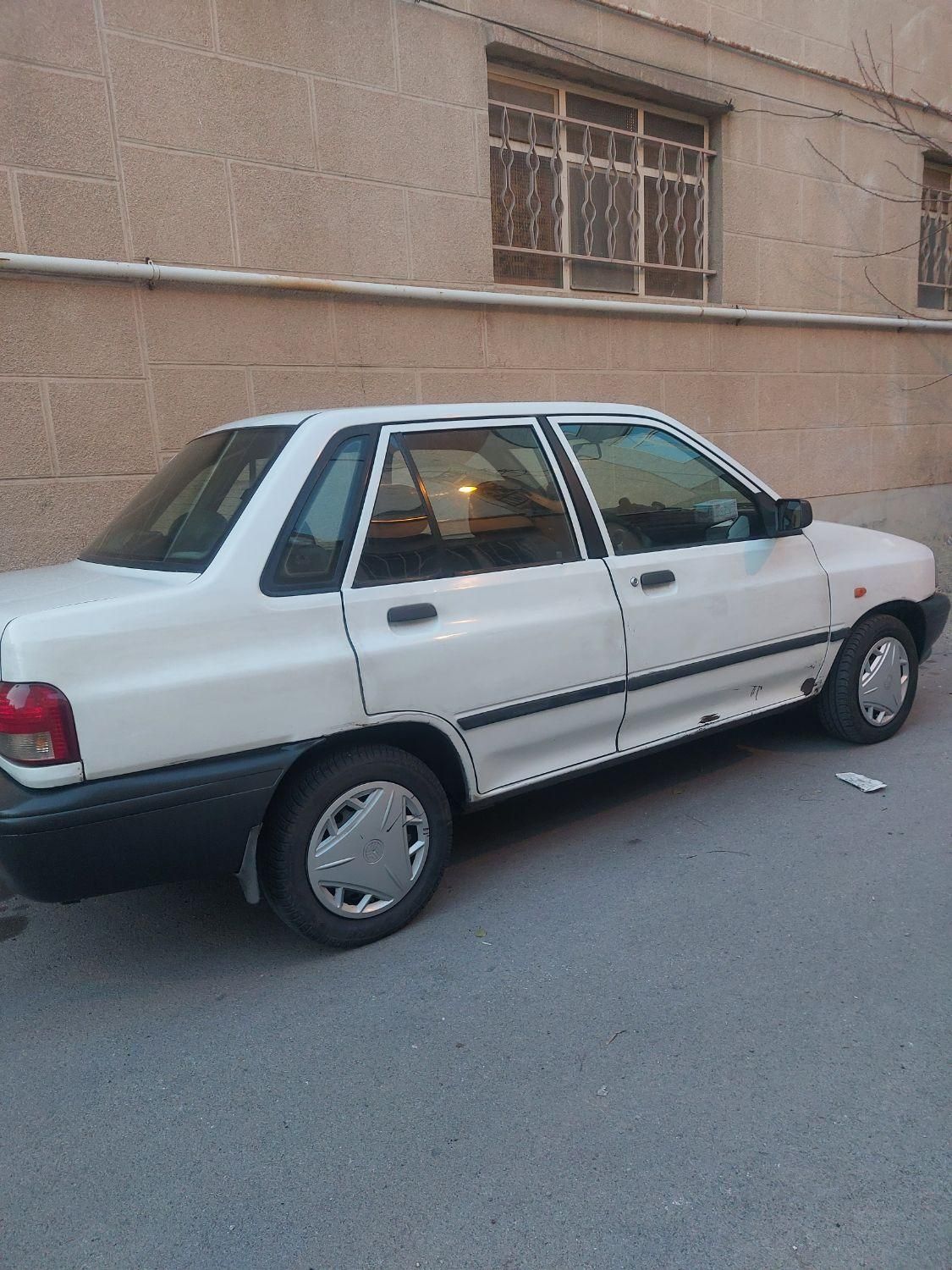 پراید صبا دنده‌ای - 1390