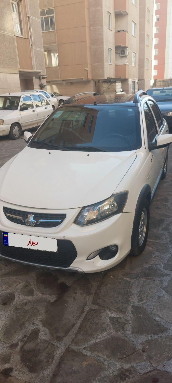 خودرو کوییک، R آگهی ann_18300089