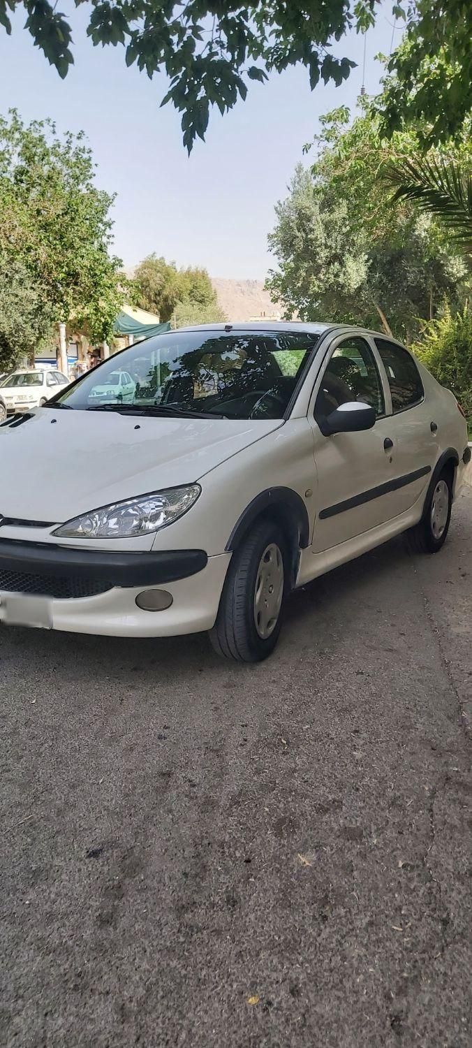 پژو ۲۰۶ صندوق دار v8 - 1389