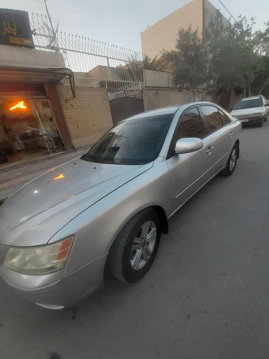 هیوندای سوناتا اتوماتیک NF 2400 - 2006
