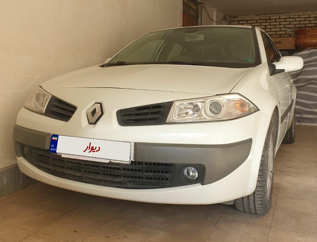 رنو مگان پارس خودرو 2000 - 2012