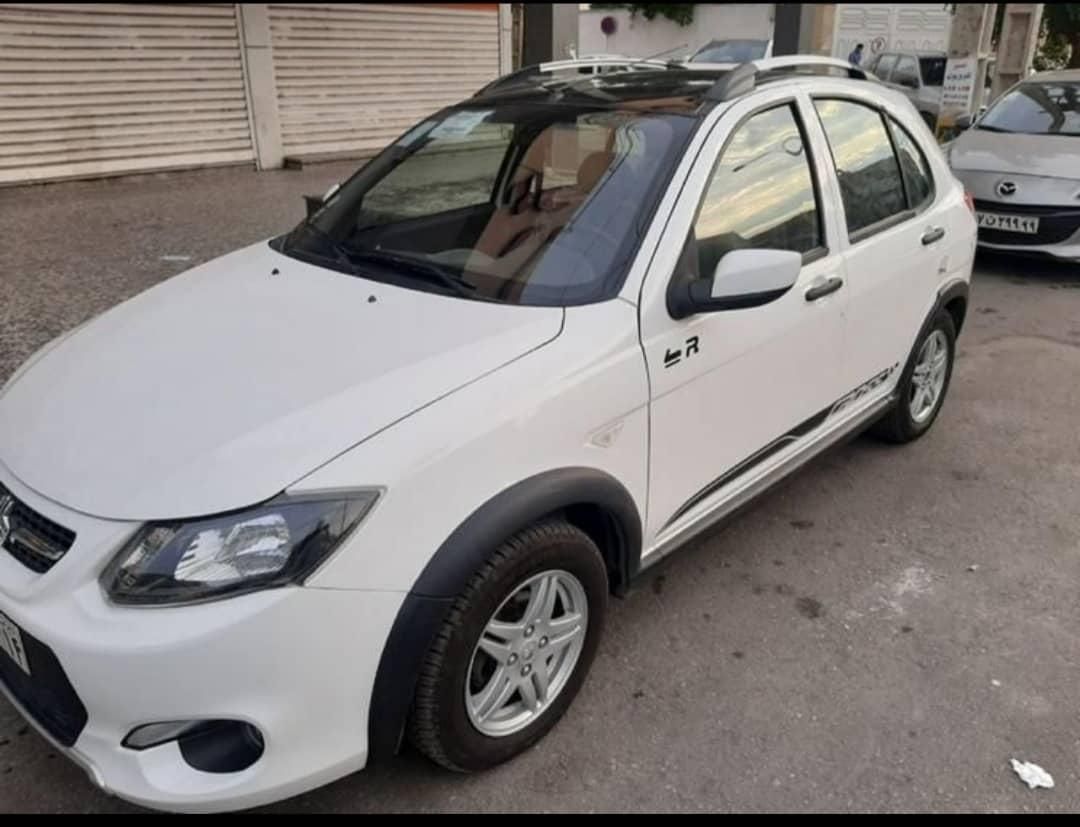 خودرو کوییک، R آگهی ann_18300426
