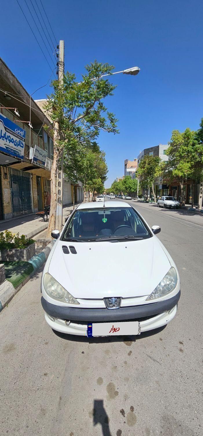 پژو 206 SD v8 - 1390