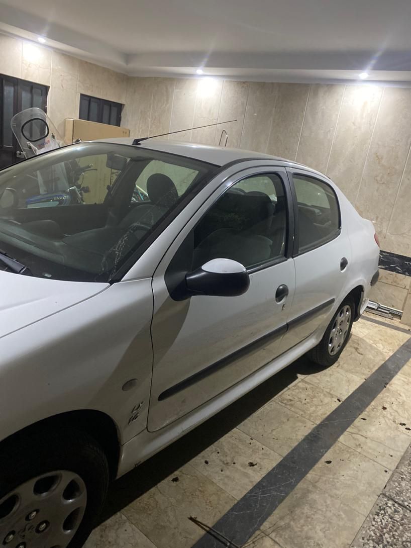 پژو 206 SD v8 - 1390