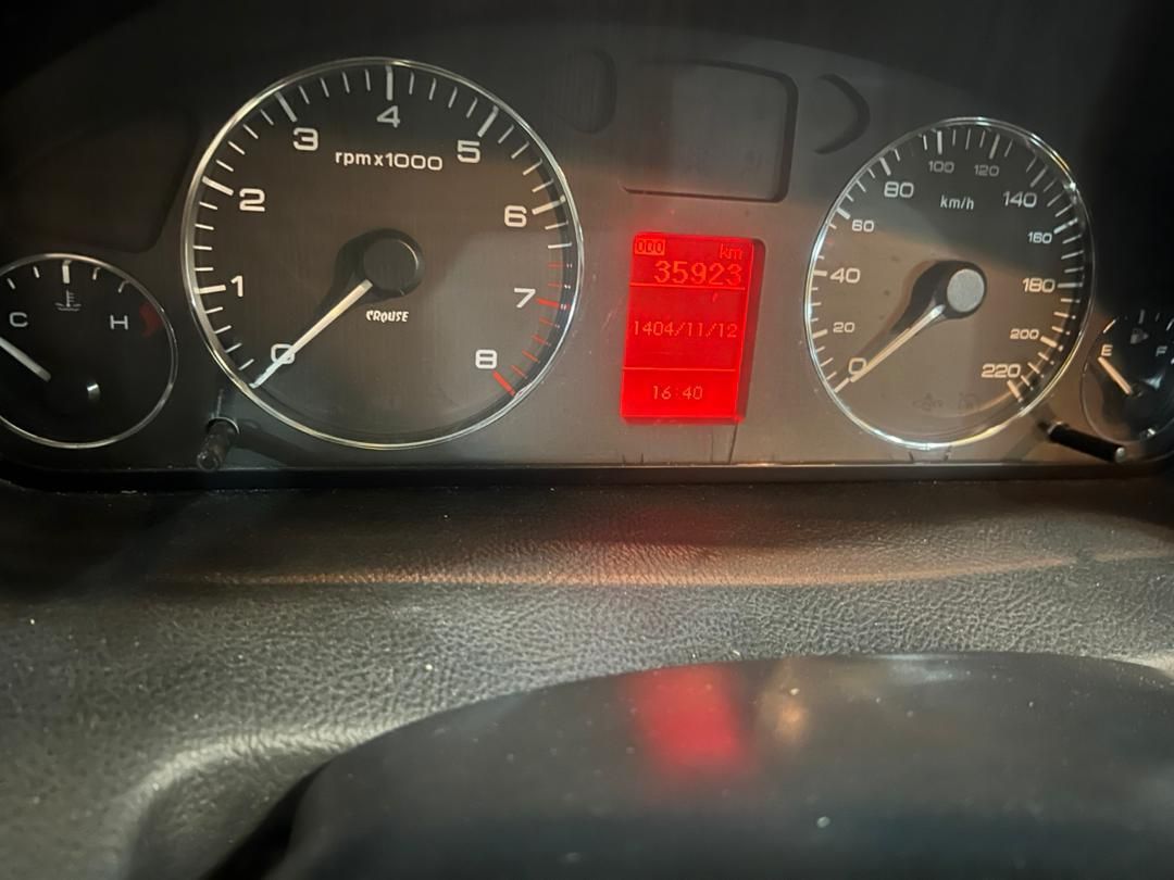 سمند سورن پلاس EF7 بنزینی - 1400