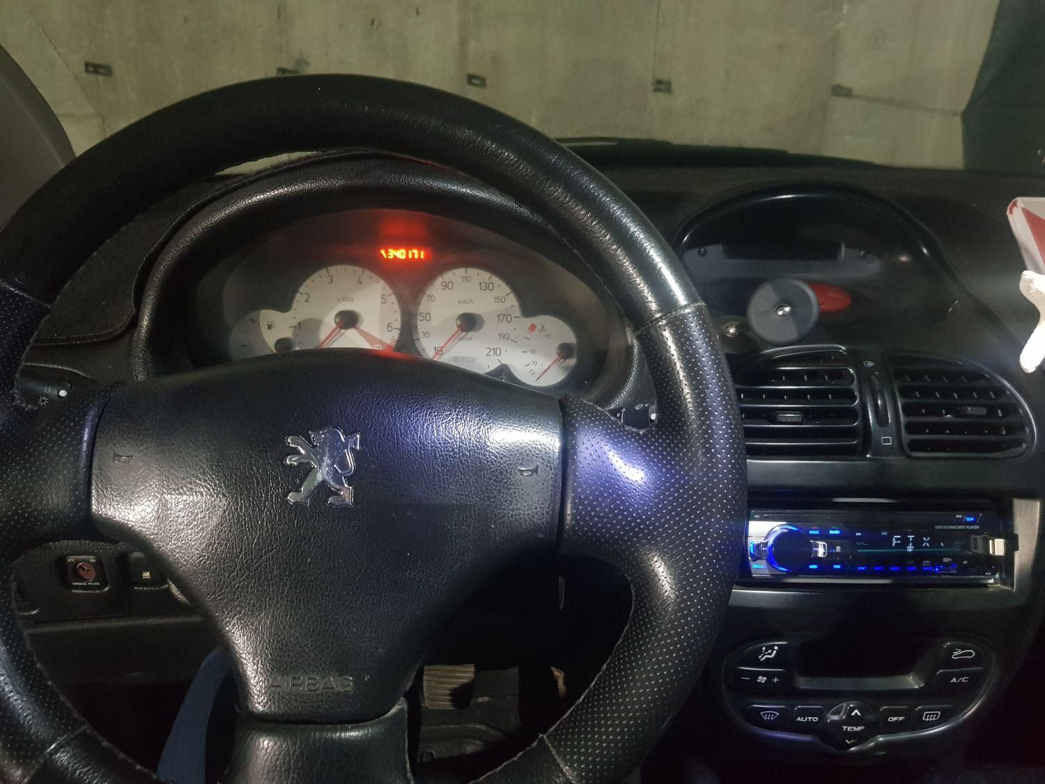 پژو 206 SD v8 - 1385