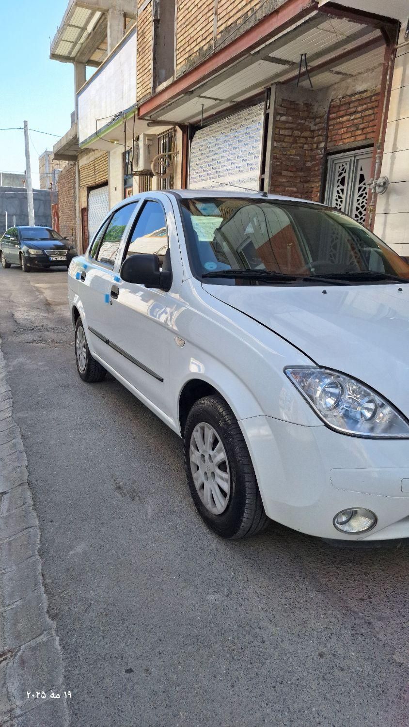 تیبا صندوق دار SX - 1399