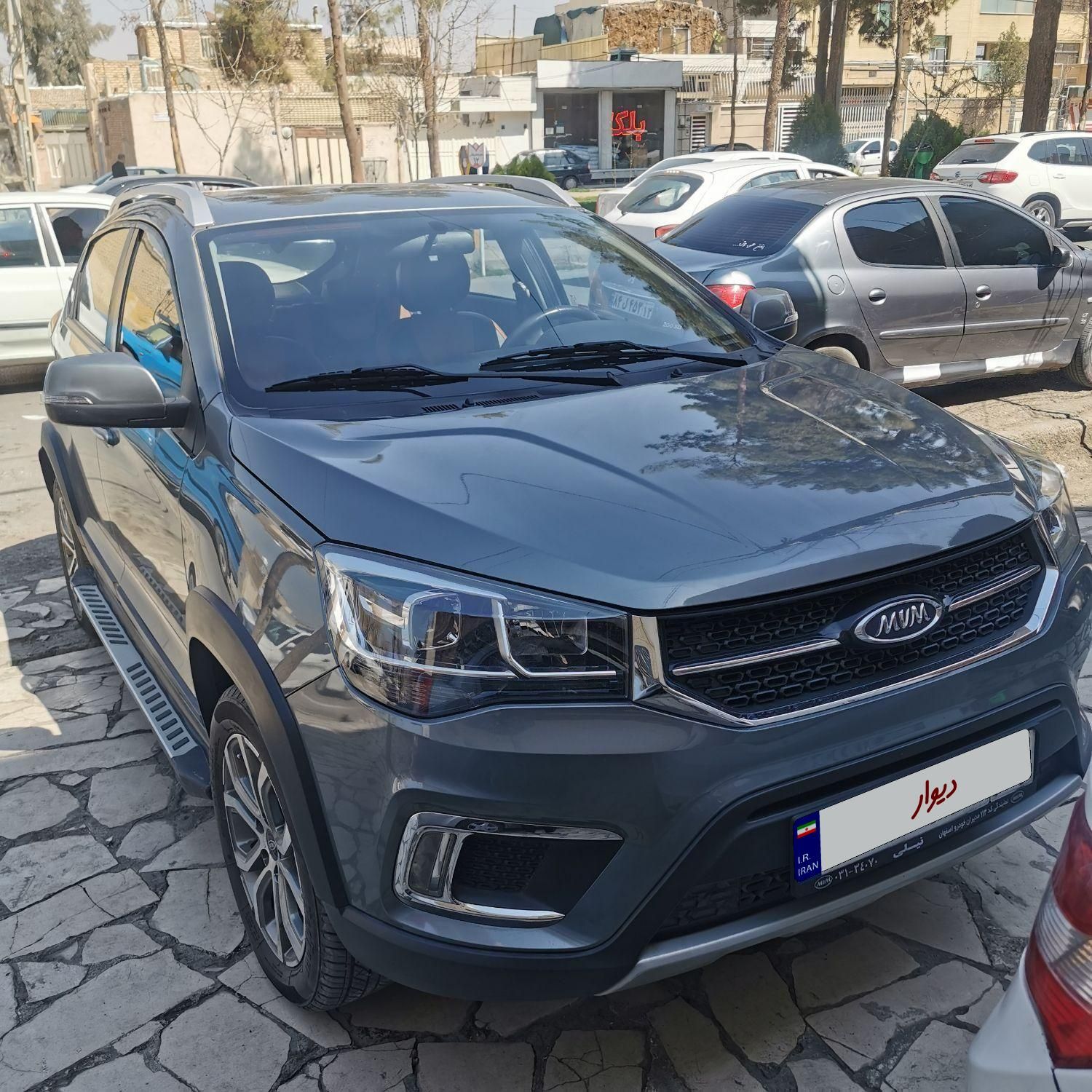 خودرو ام وی ام، X22 آگهی ann_18300666