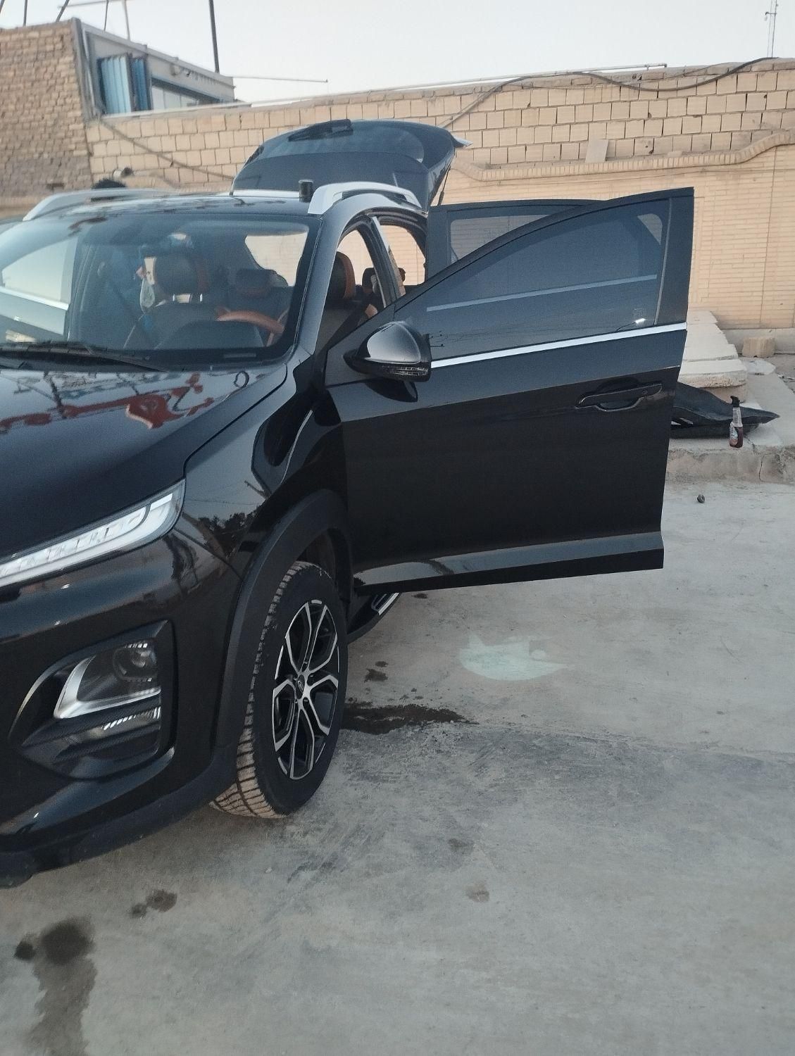 خودرو ام وی ام، X22 آگهی ann_18300704