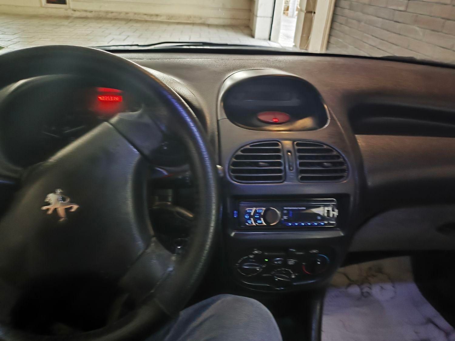پژو 206 SD v8 - 1388