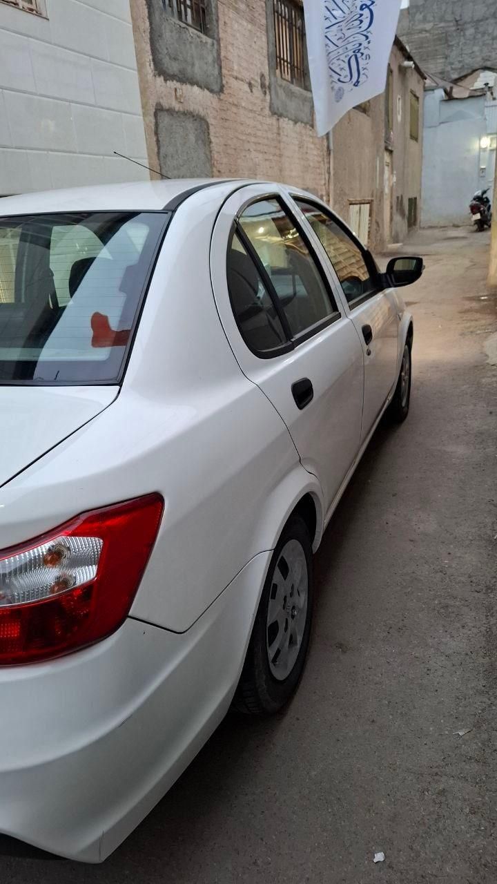 ساینا S دنده ای بنزینی - 1400