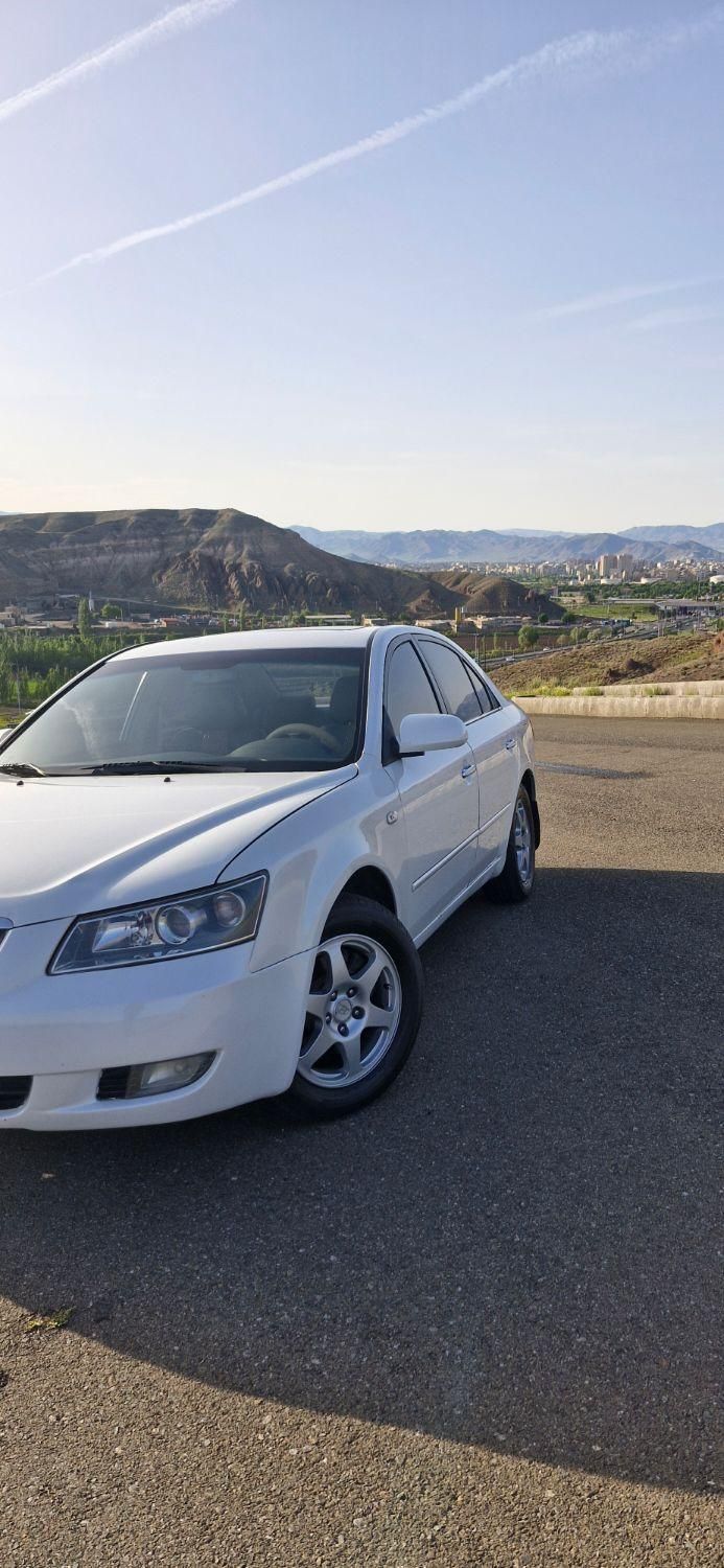 هیوندای سوناتا دنده‌ای NF 2400 - 2008