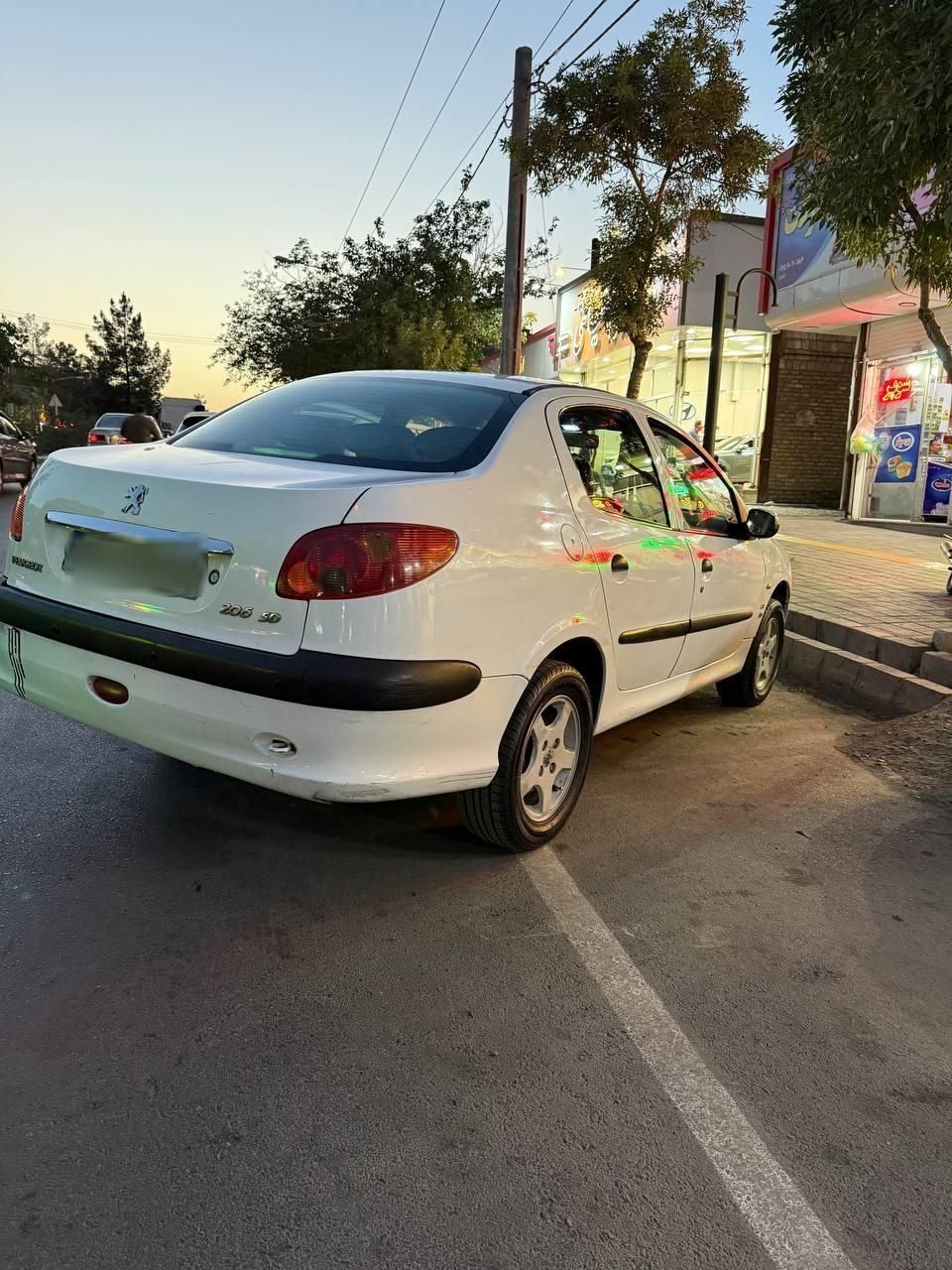 پژو 206 SD v8 - 1390