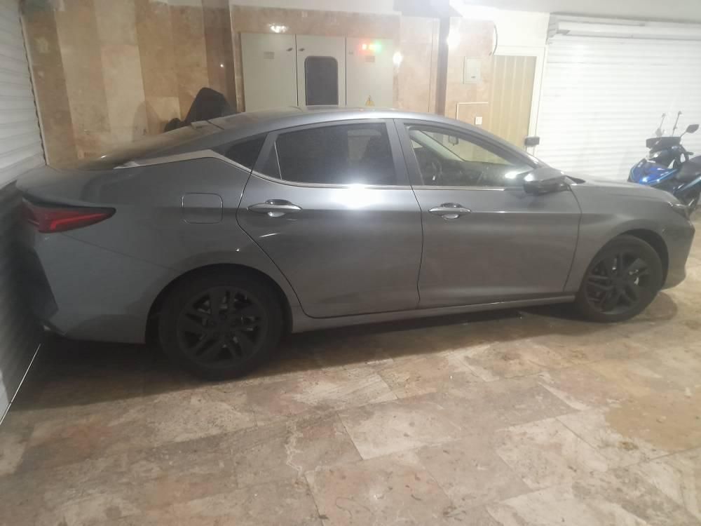 کی ام سی J7 اتوماتیک - 2024