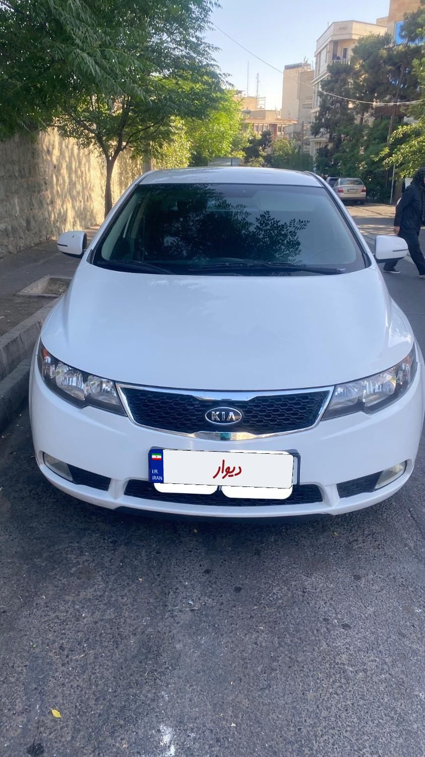 کیا سراتو 2.0 لیتر اتوماتیک GT لاین - 2016