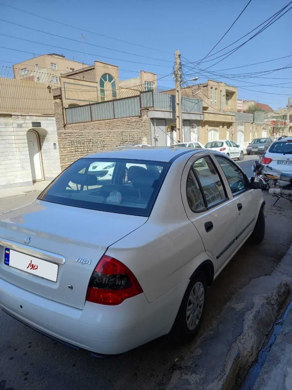 تیبا صندوق دار SX - 1400