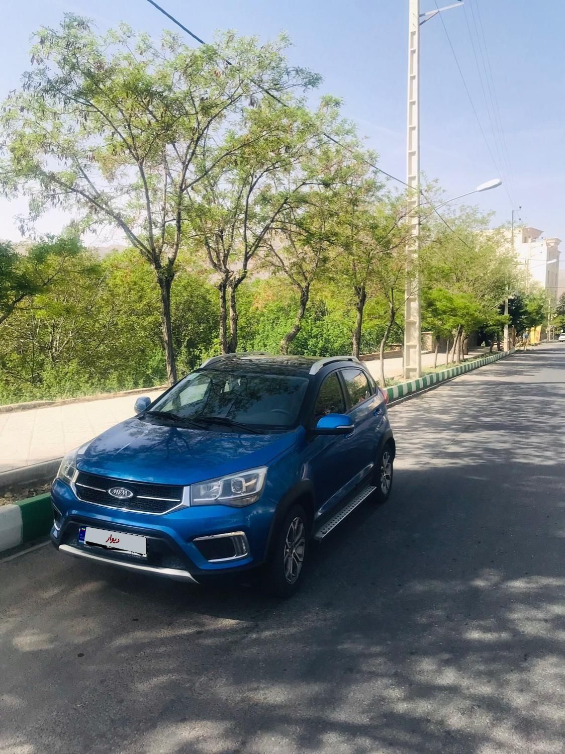 خودرو ام وی ام، X22 آگهی ann_18303625