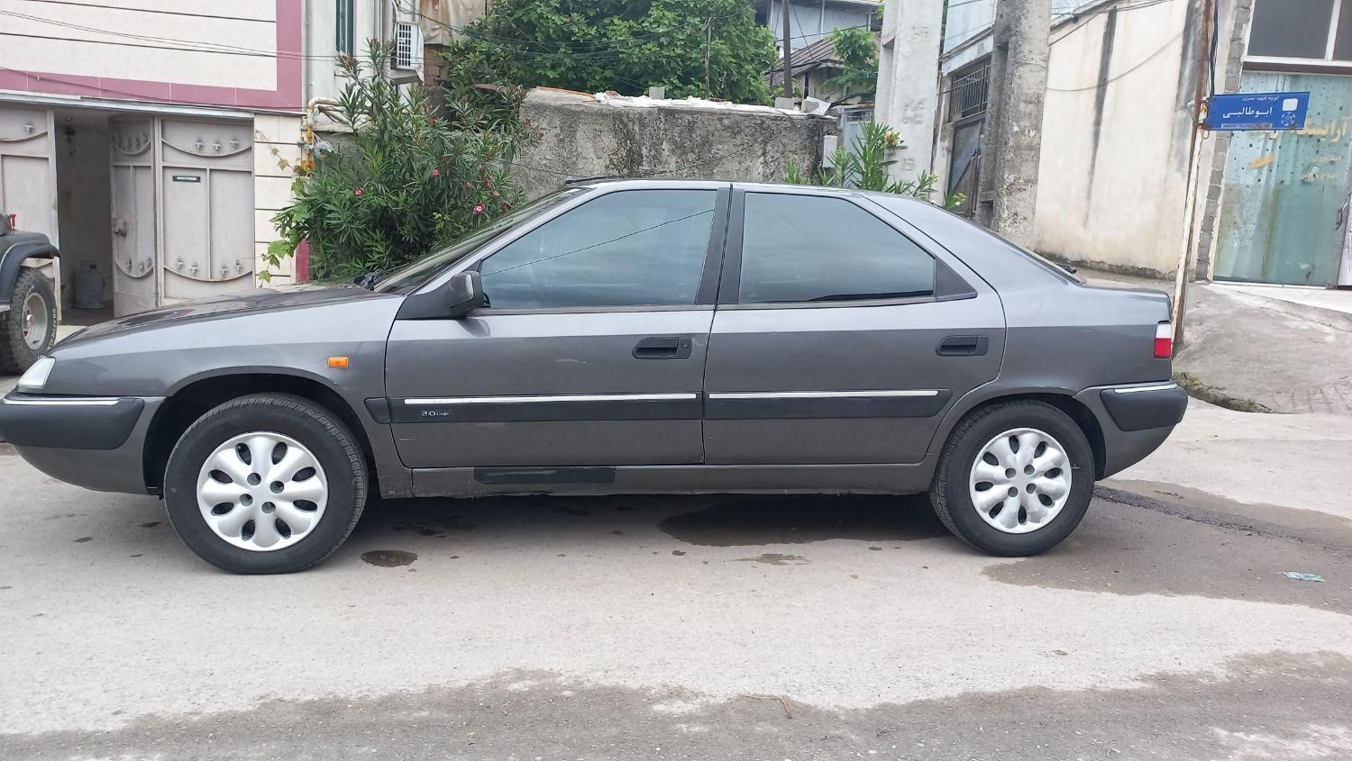 سیتروئن زانتیا X - 2004