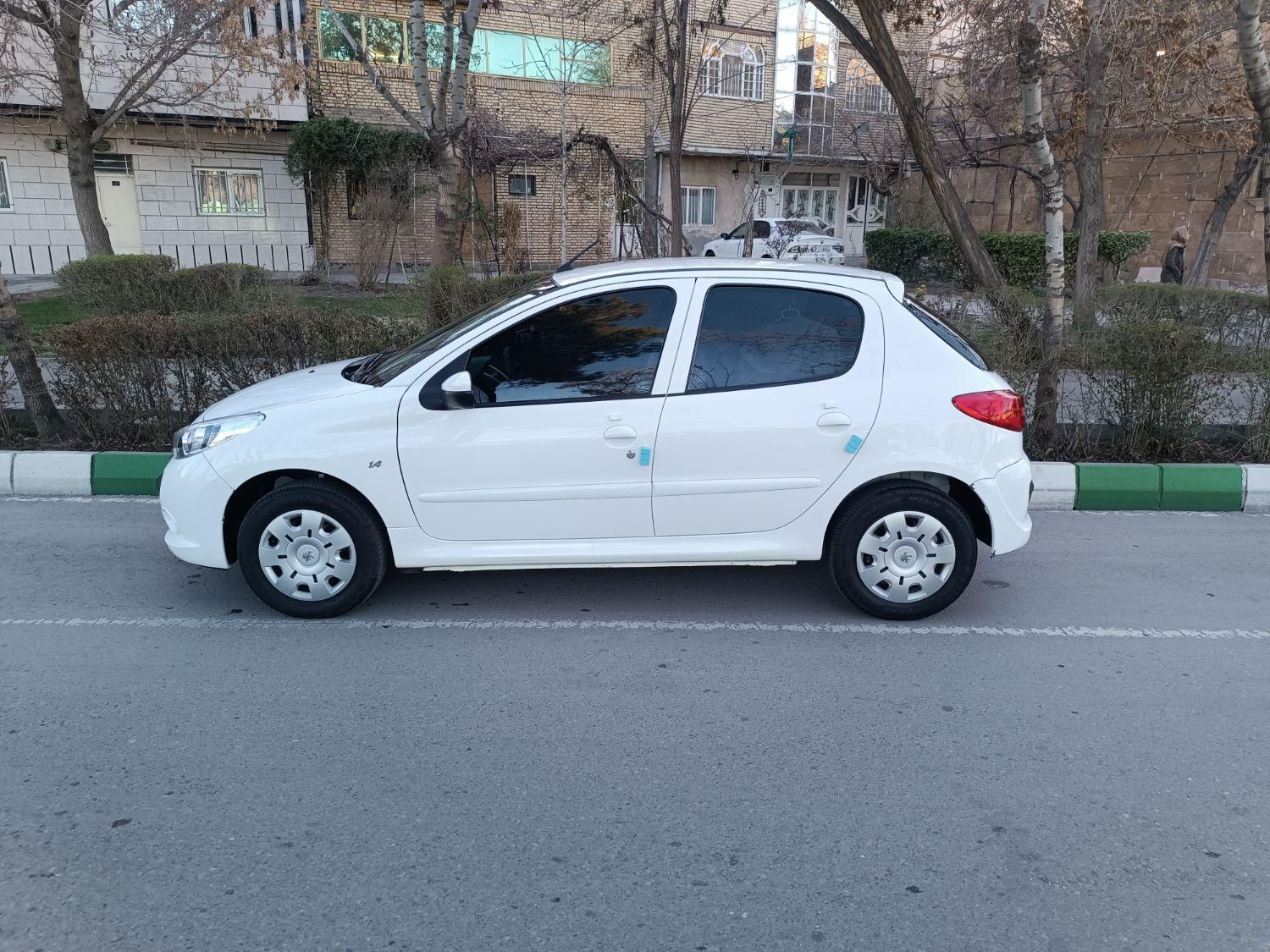 پژو 207 دنده‌ای با موتور TU3 - 1403