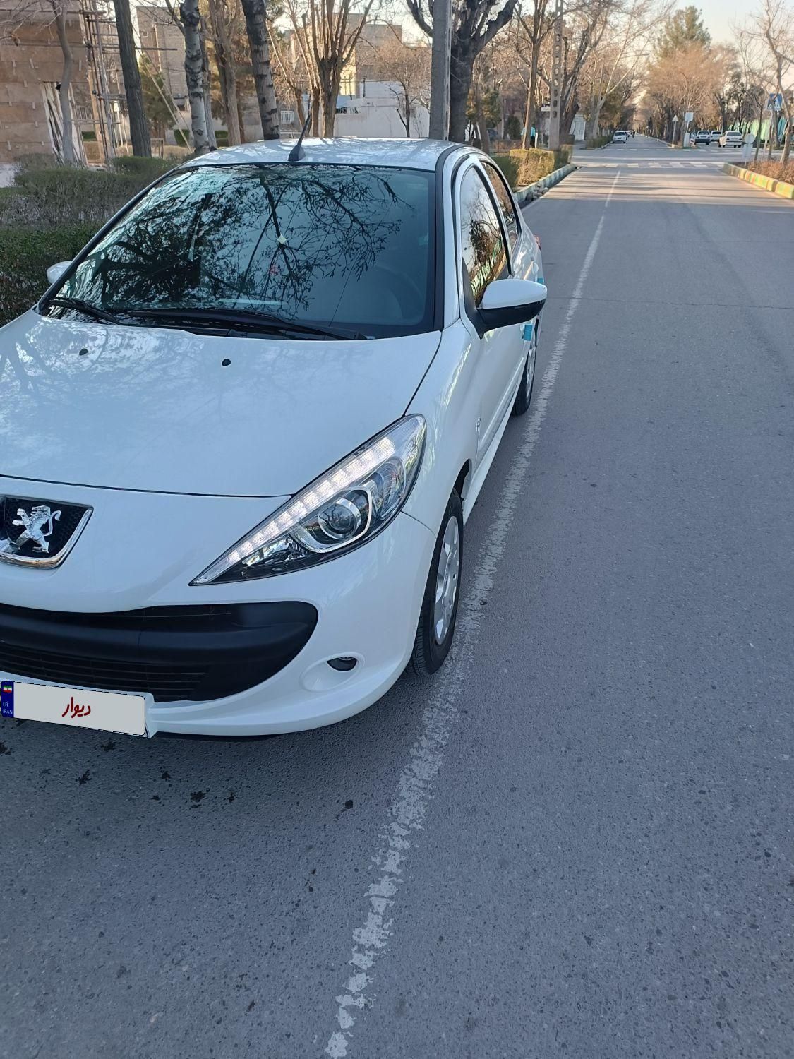 پژو 207 دنده‌ای با موتور TU3 - 1403