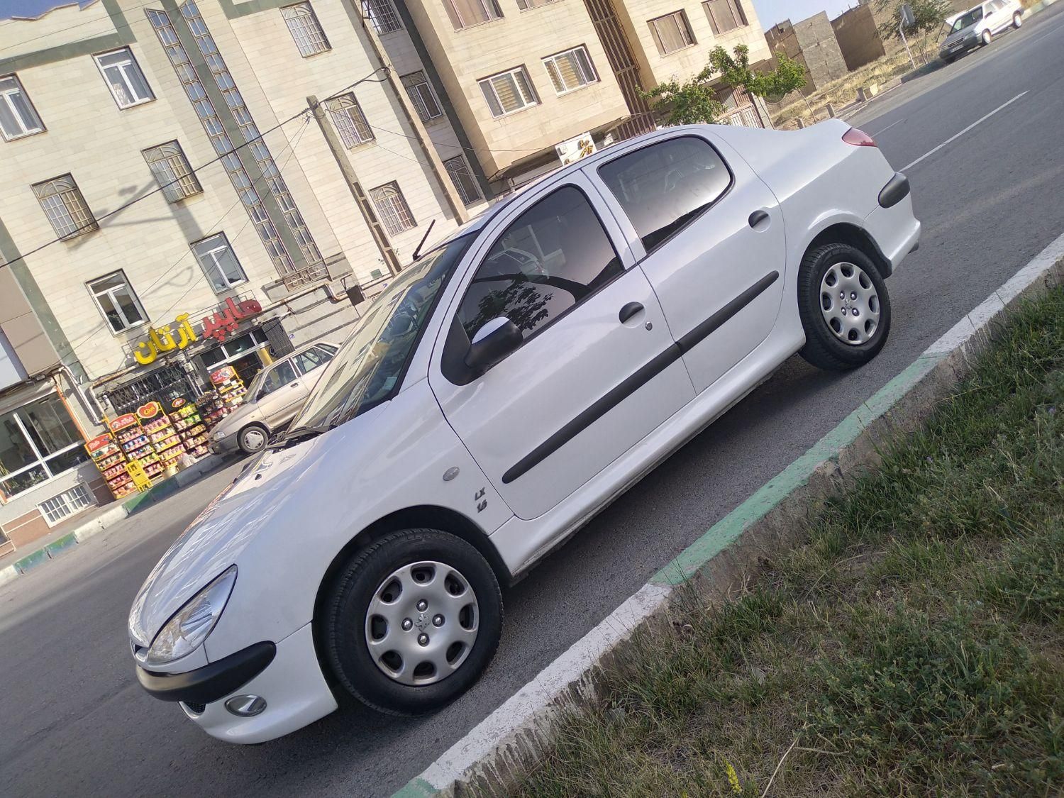 پژو 206 SD v8 - 1395