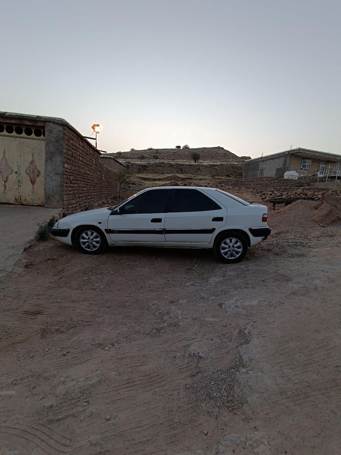 سیتروئن زانتیا X - 2002
