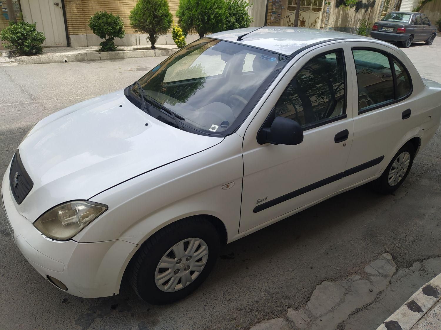 تیبا صندوق دار SX - 1393