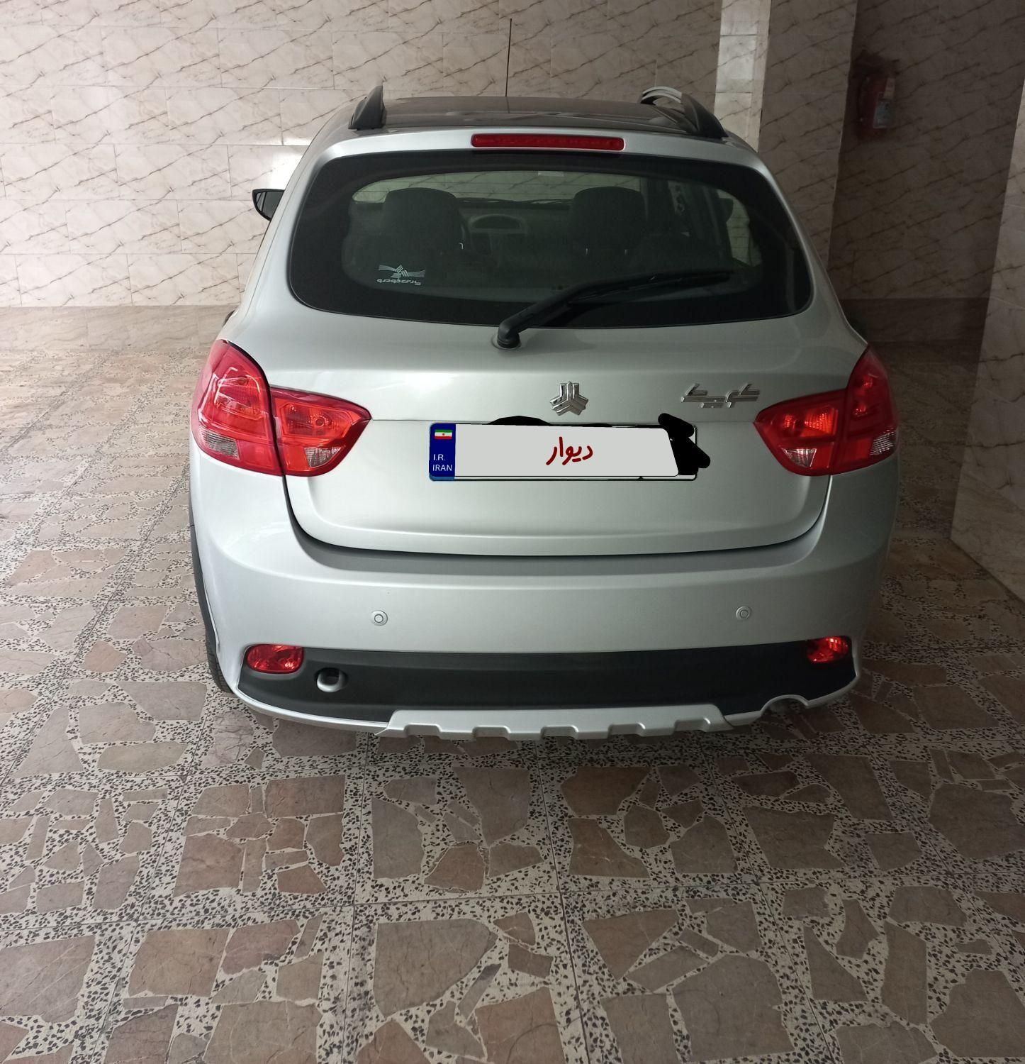 خودرو کوییک، R آگهی ann_18304236