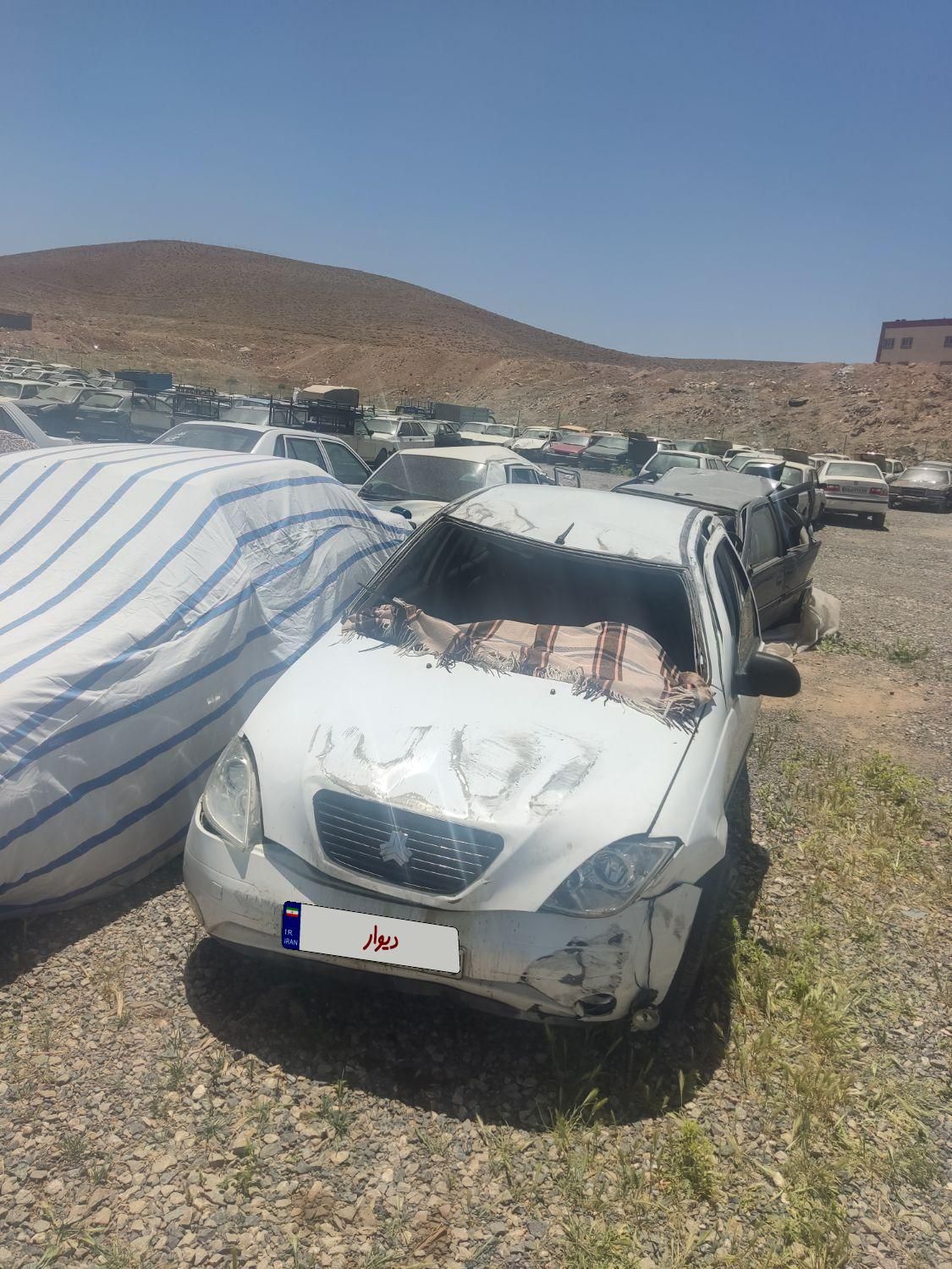 تیبا صندوق دار SX - 1390