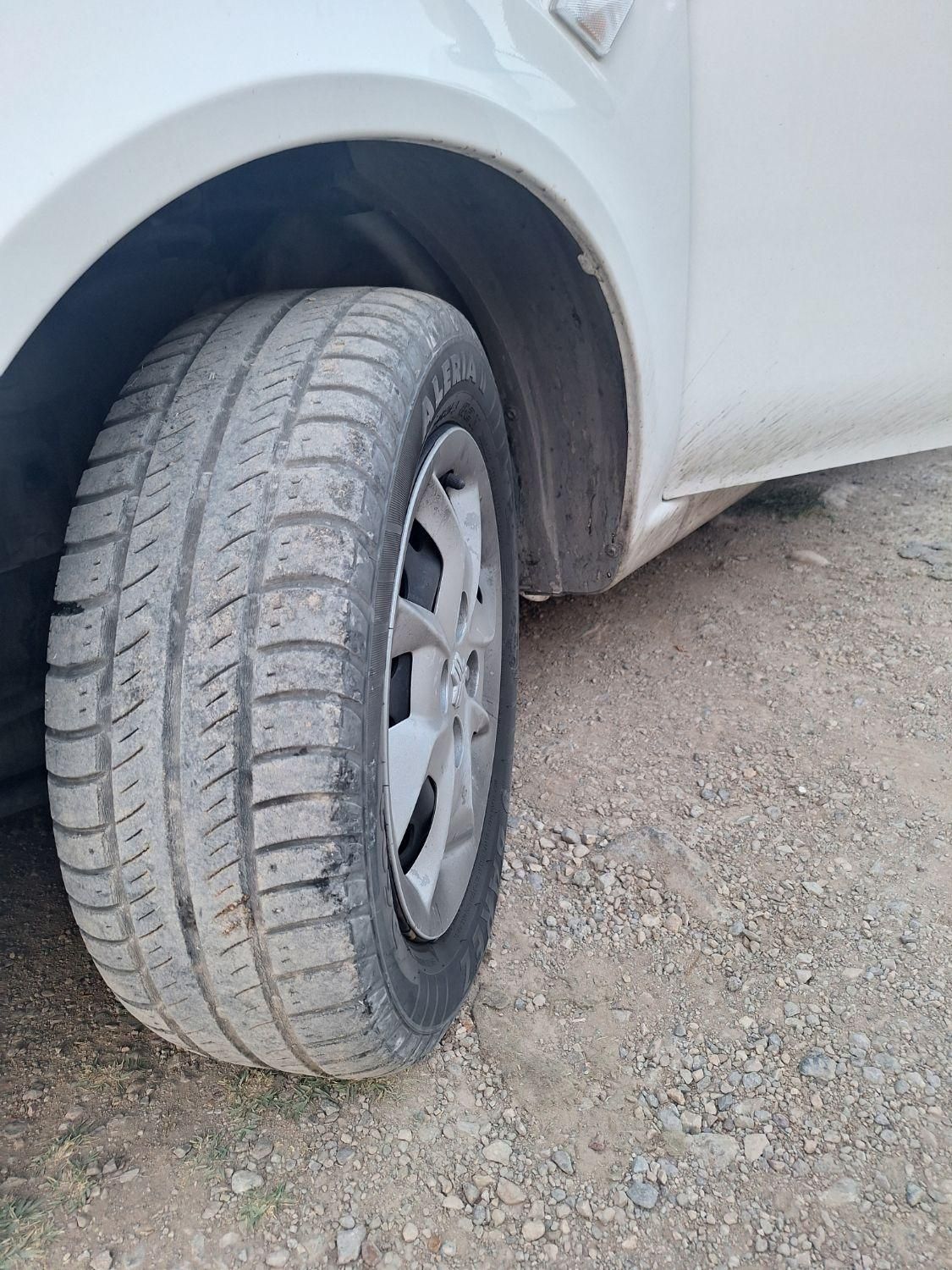 ساینا S دنده ای بنزینی - 1400