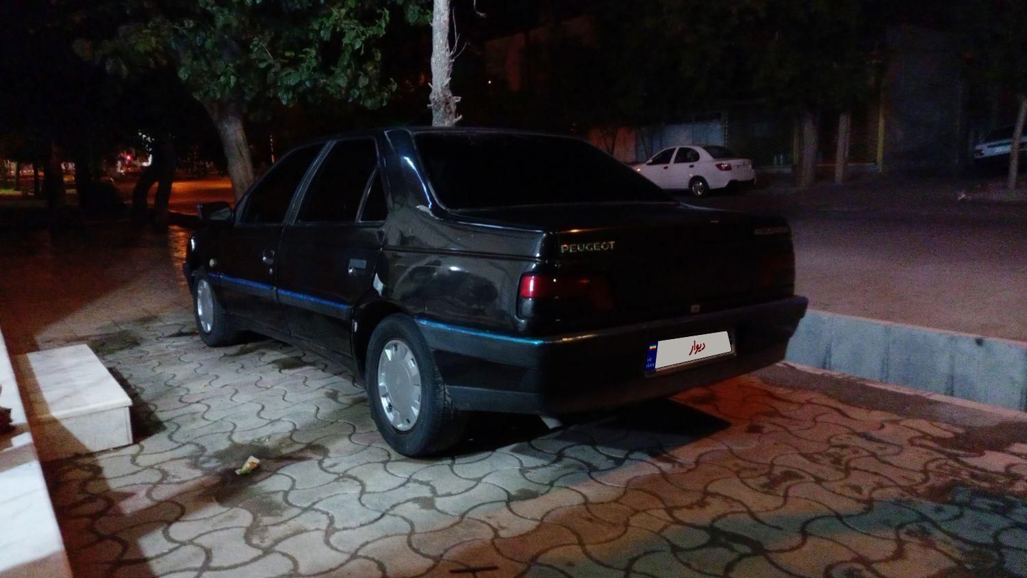 پژو 405 GLX - 1381