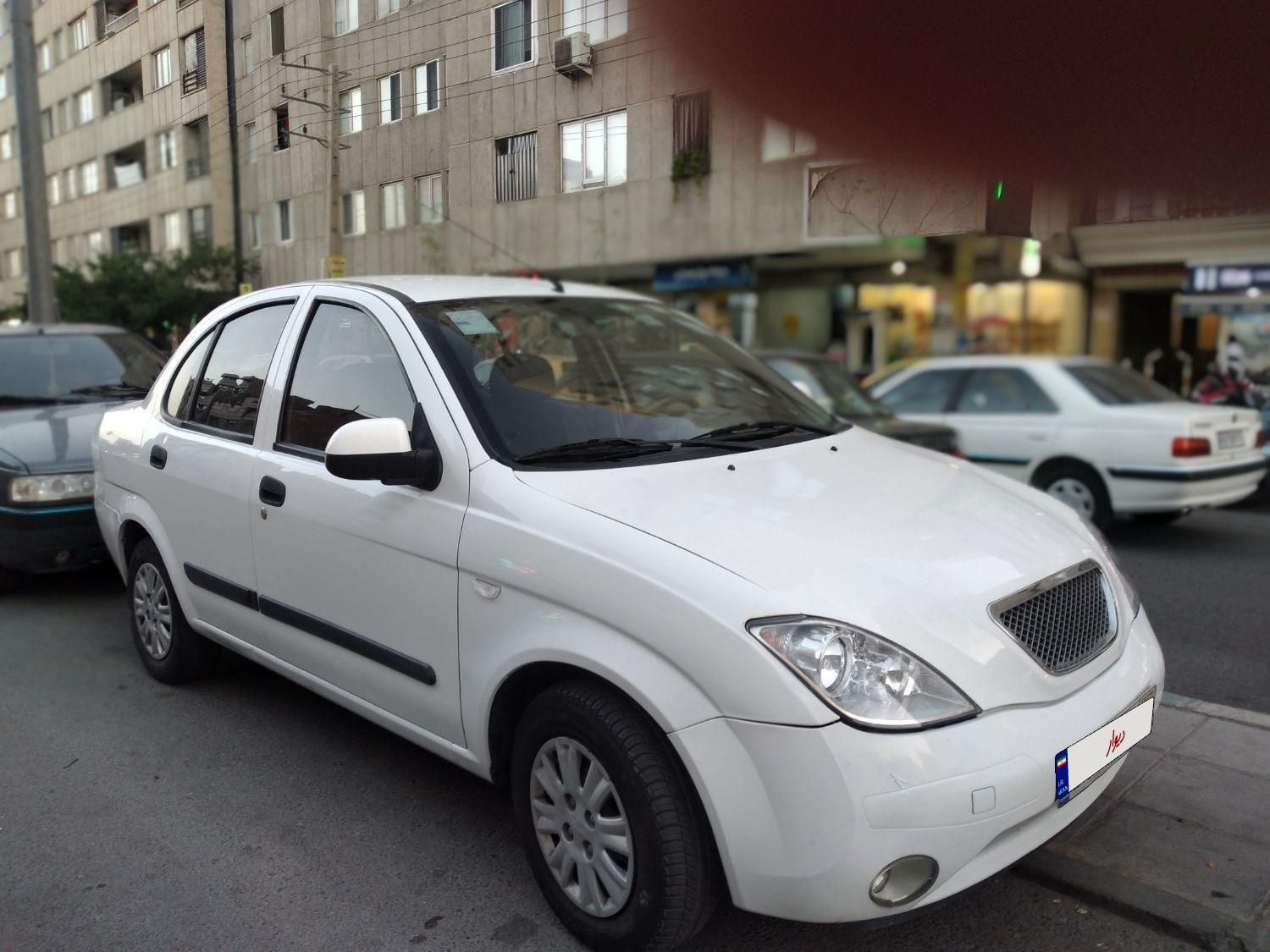 تیبا صندوق دار EX - 1395