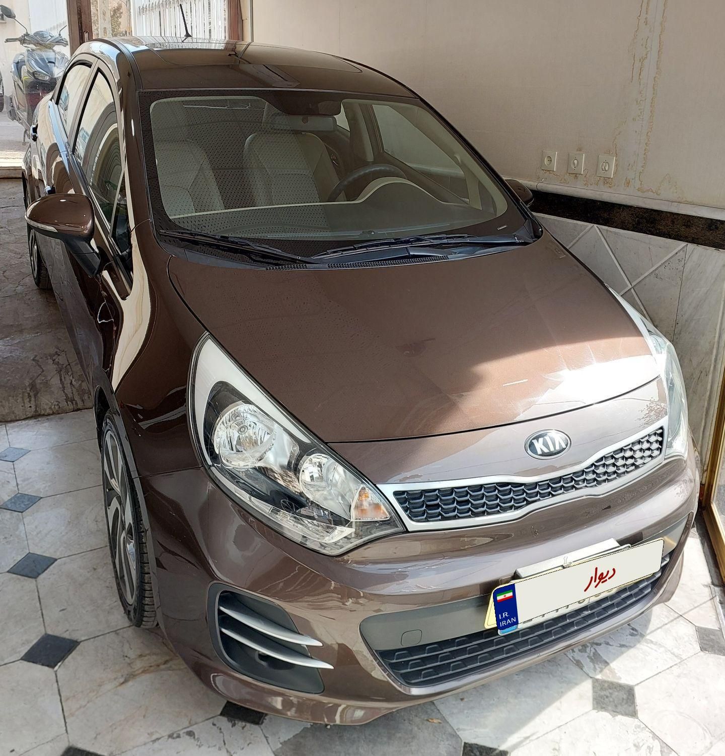 کیا ریو هاچ بک فول UB - 2015