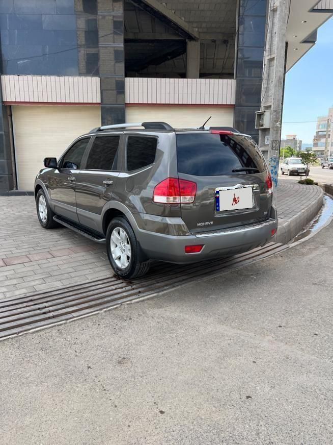 کیا موهاوی فول v8 - 2010