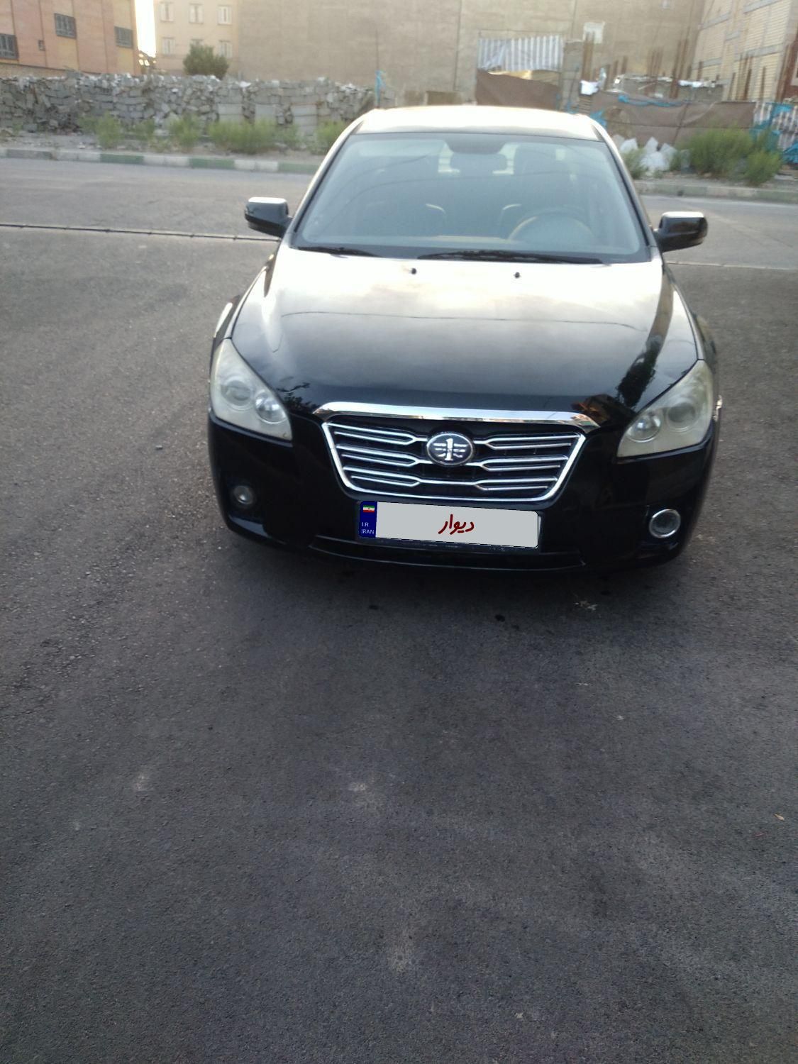 بسترن B50 اتوماتیک - 2015