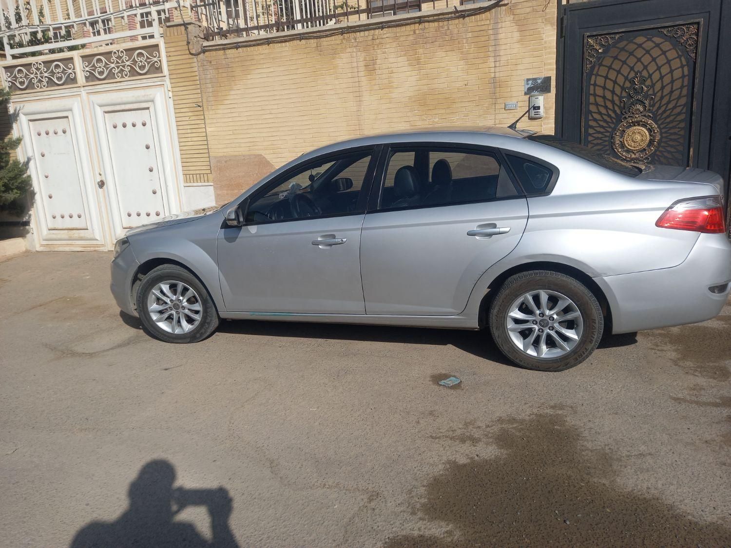 خودرو برلیانس، H330 آگهی ann_18346340