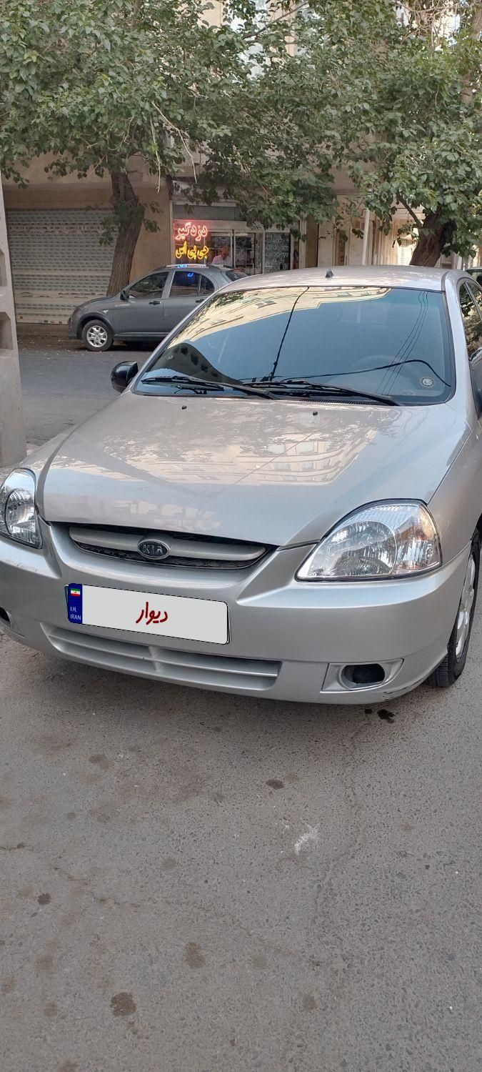 کیا ریو صندوقدار نیمه فول UB - 2009