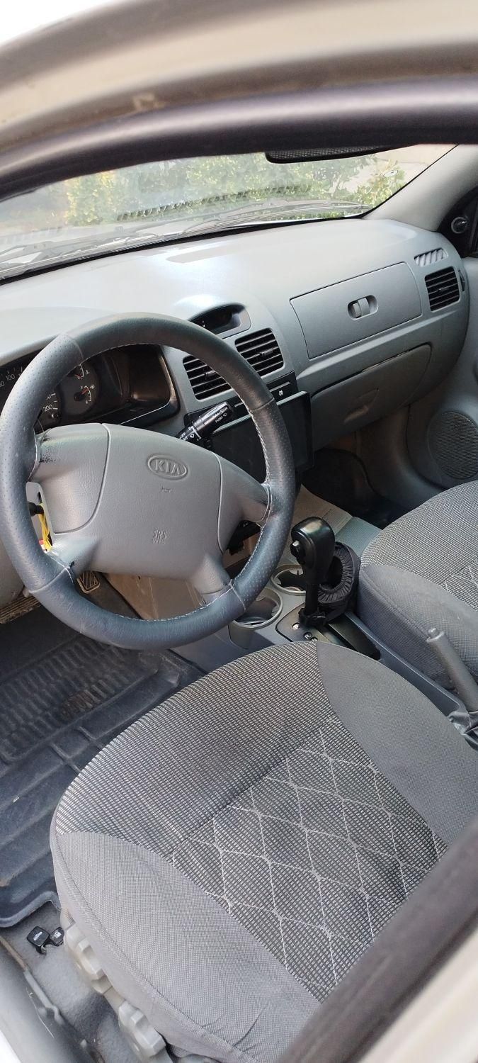کیا ریو صندوقدار نیمه فول UB - 2009