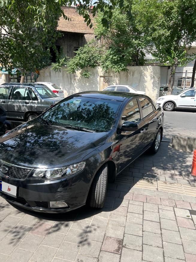 خودرو کیا، سراتو مونتاژ آگهی ann_18347760