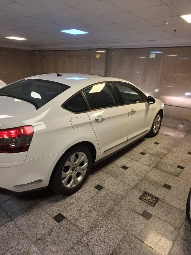 سیتروئن C5 اتوماتیک - 2011