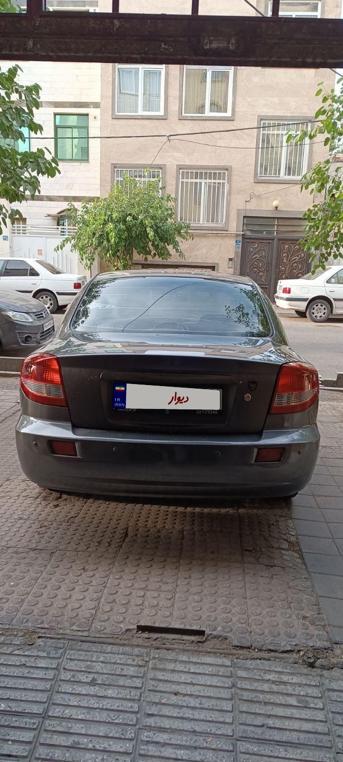 کیا ریو صندوقدار نیمه فول UB - 2010