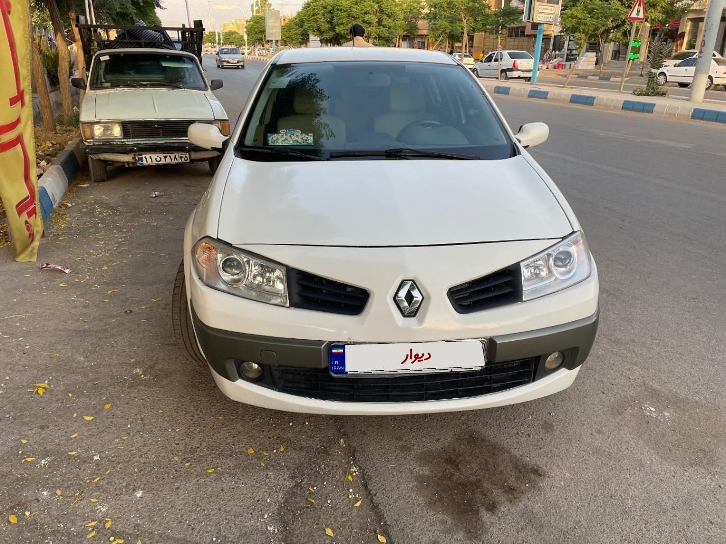 رنو مگان دنده‌ای 1600 - 2008